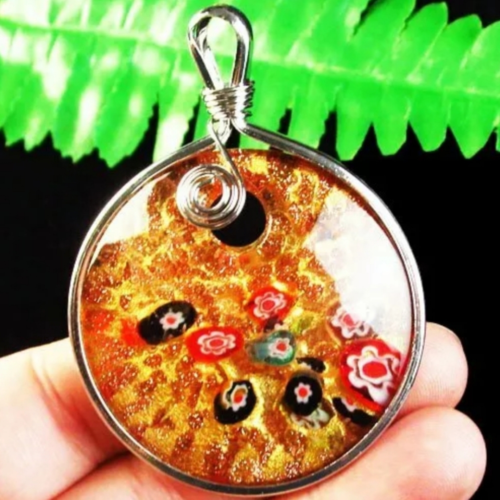 New Handmade Inlaid Lampwork Glass Round Pendant.